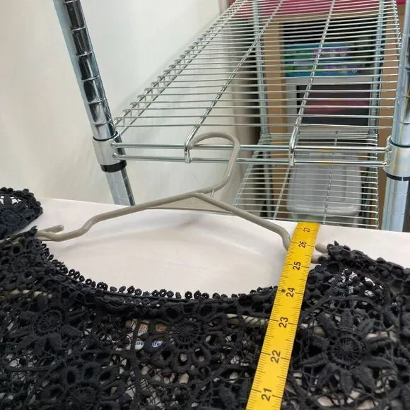 Gretchen Scott Women's Black Dark Floral Lace Fall Tunic Top Size M Boho Goth - Picture 3 of 10